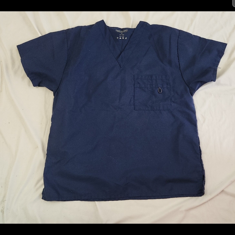 Wear for care Women's Size medium blue Scrub Top #T05